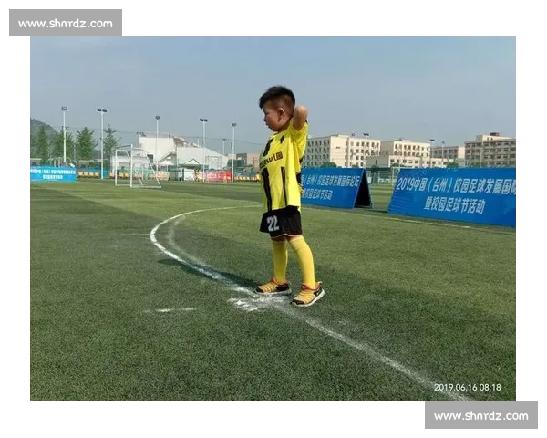 足球比赛时间解析：从开场到加时赛全程详解及其背后规则解读 - 副本 - 副本 (2) - 副本